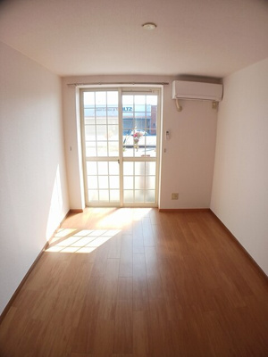 【居間・リビング】 | サンアメニティ秋の里Ａ | イメージ写真です。