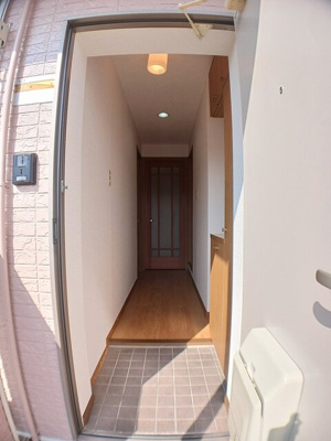 【玄関】 | サンアメニティ秋の里Ａ | イメージ写真です。