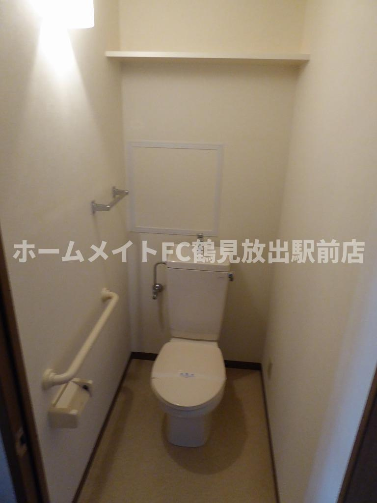 大阪市鶴見区焼野１丁目の賃貸マンションのトイレ