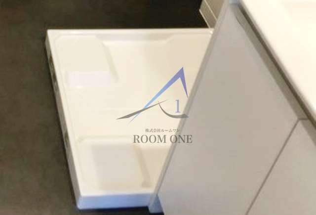 TRISTINA 柏の設備|洗濯機置き場です。