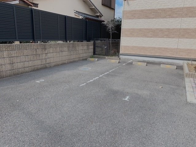 レオパレスフルールのその他