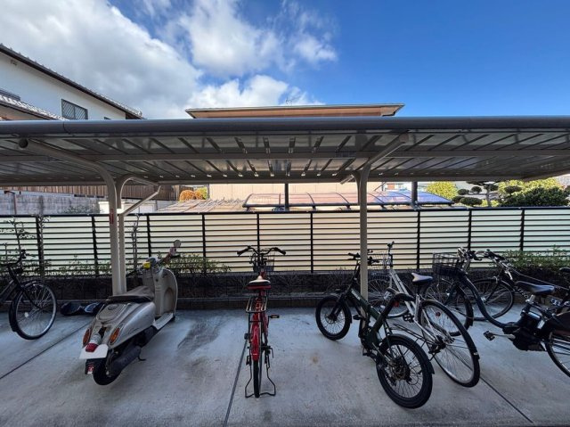 レオパレスセリバテール仁川のその他