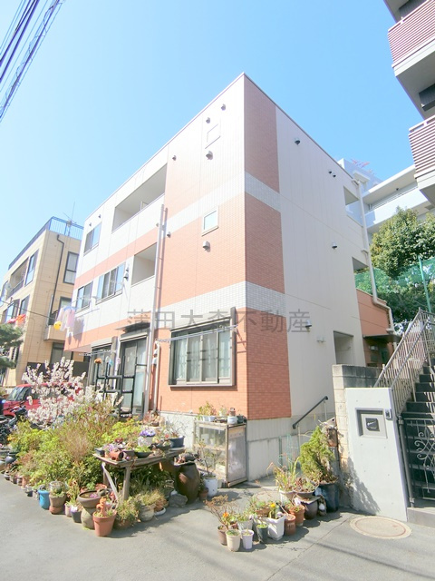 ルークスガーデン久が原の外観