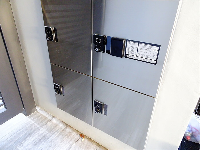  ハツダイフラットのエントランス