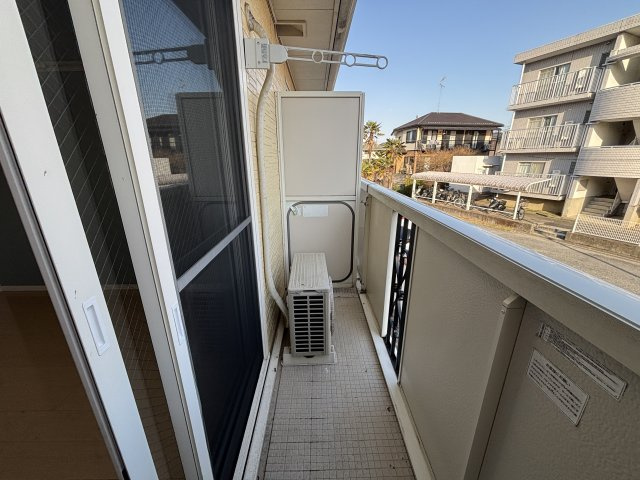 【バルコニー】