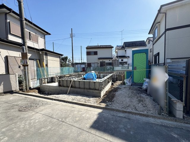 【間取り】 | 川越市砂　新築一戸建住宅　全1棟　(ふじみ野店) | リビングイン階段と対面式キッチンでご家族の仲が自然と深まる住まい。パントリーやWICなど収納も豊富です！※図面を基に作成しています。現況と異なる場合は現況を優先いたします。