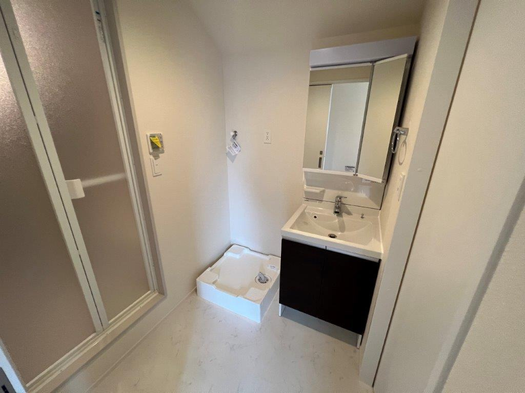 メゾンイーストの洗面所