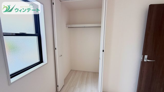 石岡市府中2期　新築戸建の収納|各部屋にクローゼットを設け、家族それぞれの荷物を整理整頓。快適で使いやすい住空間です。