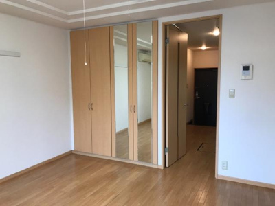 【内装】 | エルヴェ東小向Ⅱ | 洋室