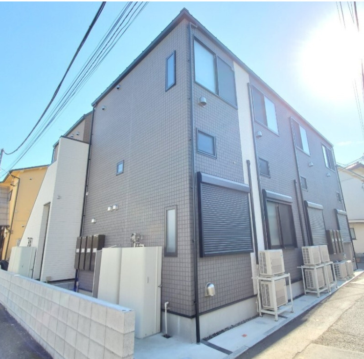 エスペラーテラス平井の外観