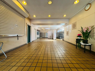 【エントランス】 | 小金井スカイコーポラス | エントランス、集合ポストは清掃がしっかりとされており、
管理体制良好です♪