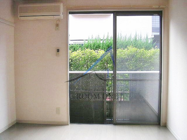 グレイス桜新町の居間・リビング|洋室のお部屋です。