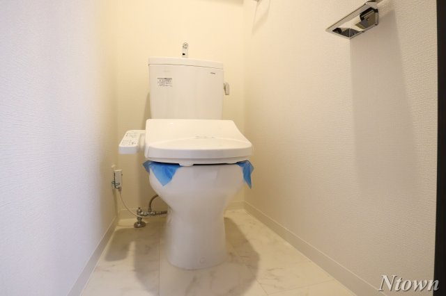【トイレ】 | エステムコート名古屋鶴舞シエル | 落ち着いた色調のトイレです