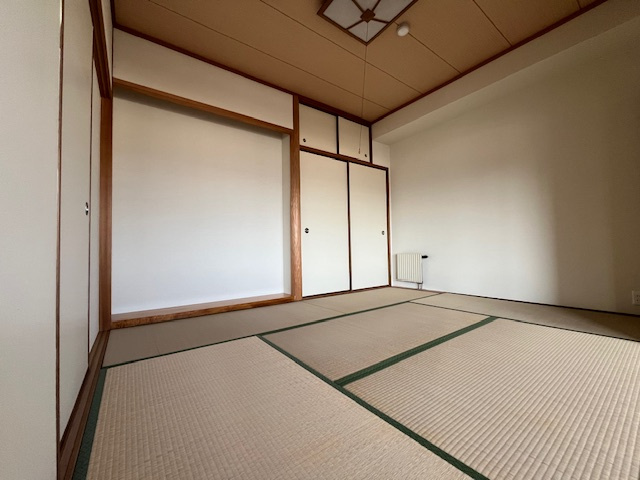 光明池アーバンライフの和室
