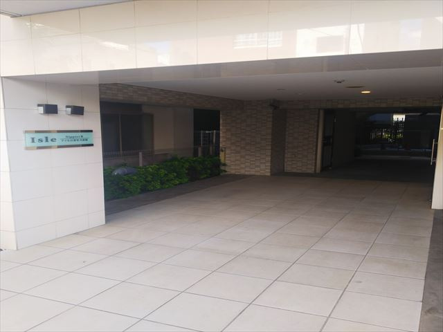 アイル日暮里弐番館のエントランス