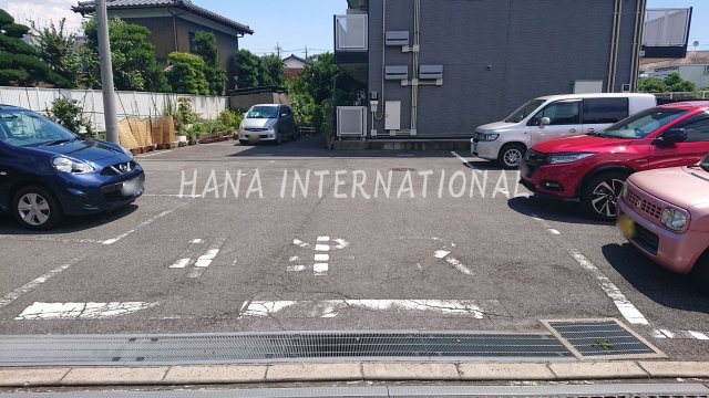 チェリーハウスの駐車場