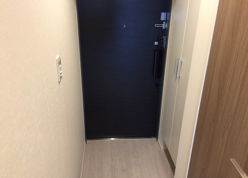 サンピアット東大島の玄関