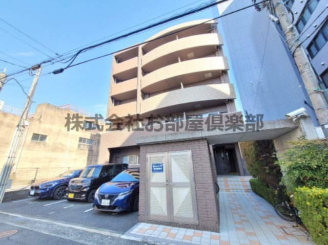 イーズガーデン中央の外観|外はこのようになっています