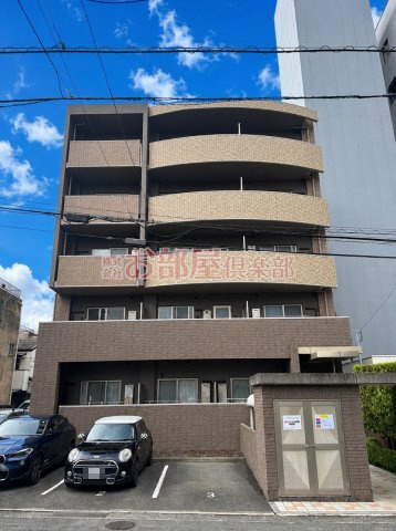 イーズガーデン中央の外観|外はこのようになっています