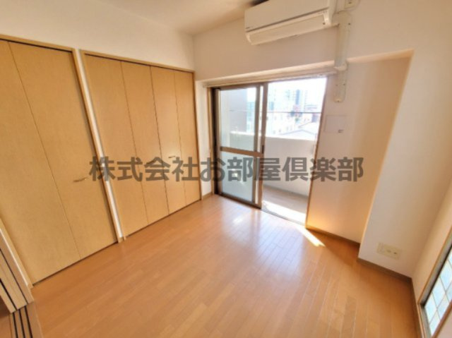 イーズガーデン中央の洋室|使い勝手のいい洋室です