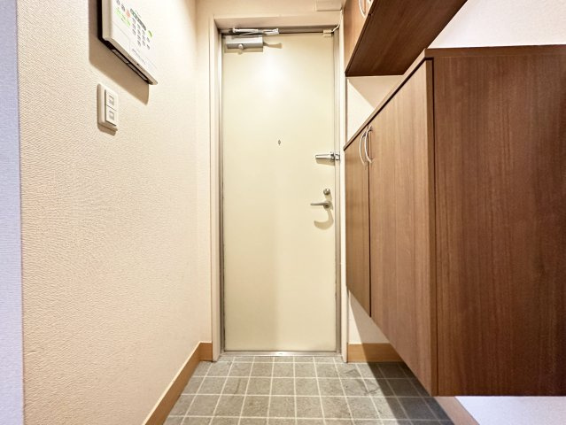 アルカディアの玄関