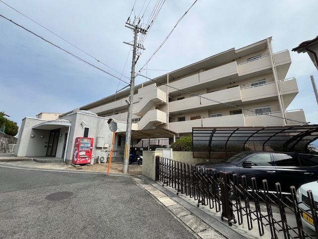 グランパス富田林