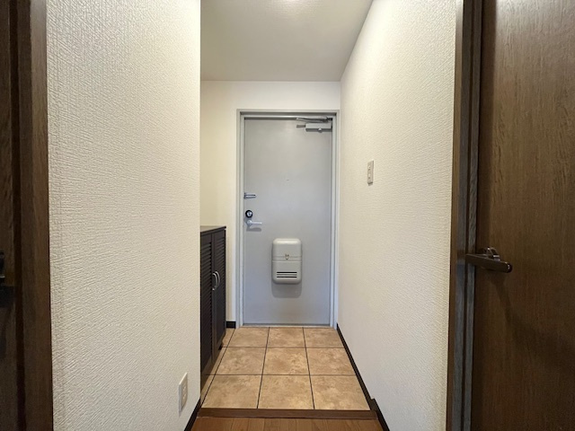 グランパス富田林の玄関