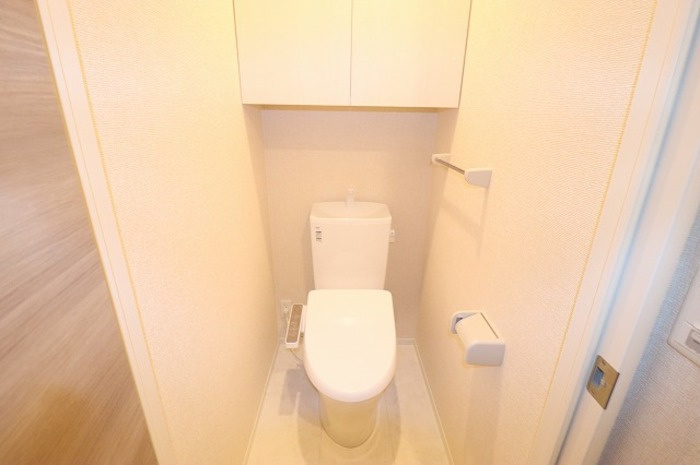 ファミリア　エテルナのトイレ