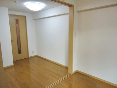 【居間・リビング】 | ナイスアーバンプラザ横濱ウエスト