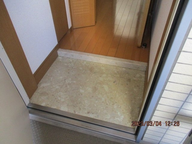 スカイコート本郷東大前第3の玄関