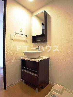 船橋市二宮２丁目の賃貸マンションの洗面所