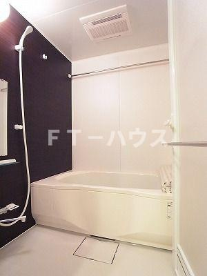 船橋市二宮２丁目の賃貸マンションの浴室