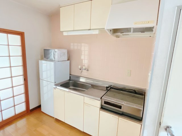 小太鼓ビルのキッチン