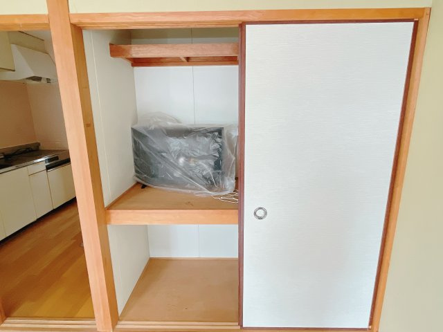 小太鼓ビルの収納