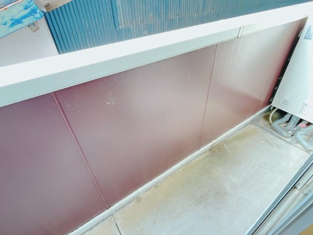 小太鼓ビルのバルコニー