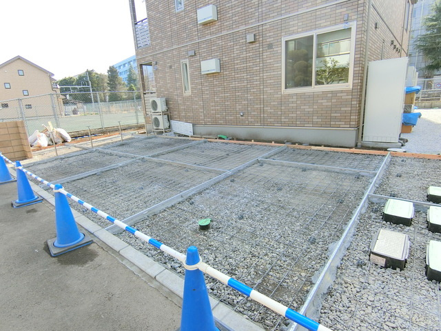 国分寺ハイムの駐車場|敷地内駐車場有