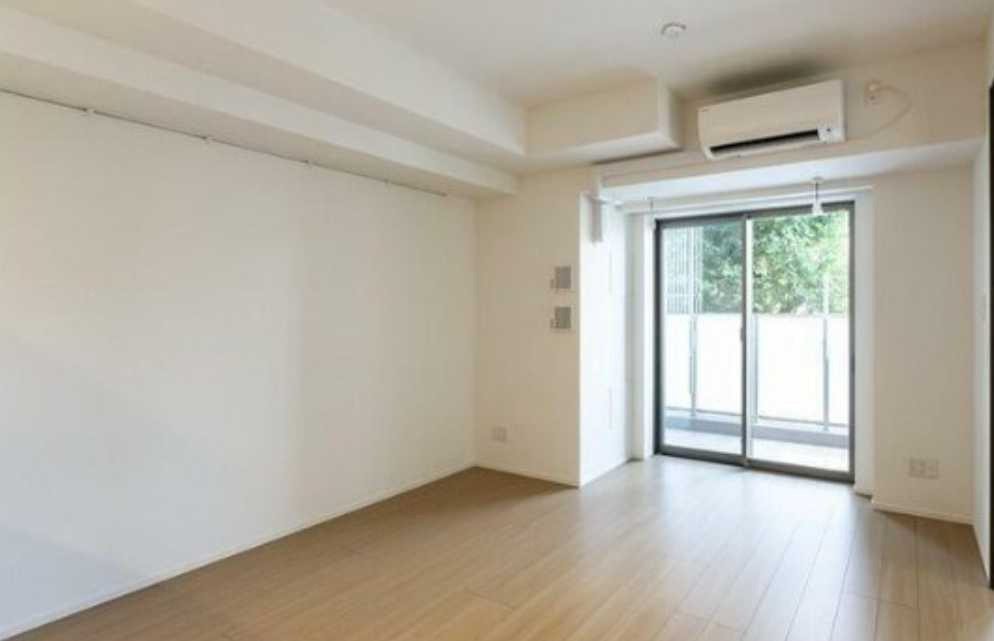 広尾ヴィラスクエア　築浅　オートロック　ファミリー向けの居間・リビング