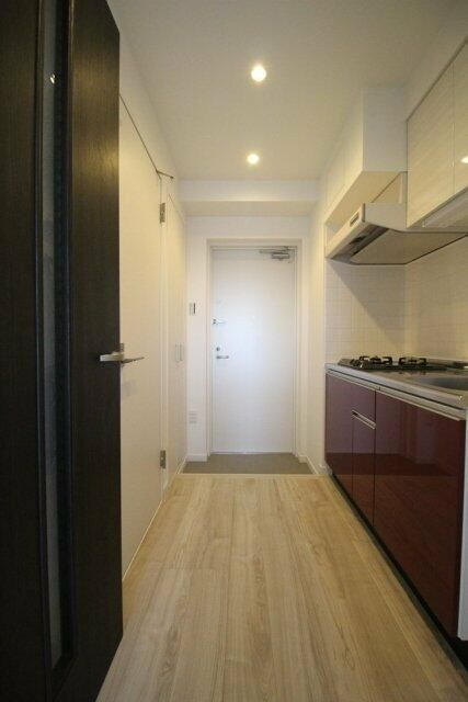 セレナーデ東長崎の玄関