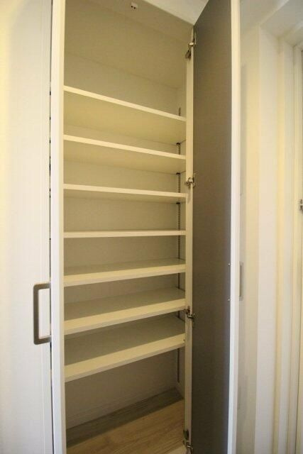 セレナーデ東長崎の収納