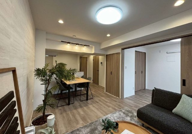 【居間・リビング】 | 東建マンション学芸大 | 室内施工例写真