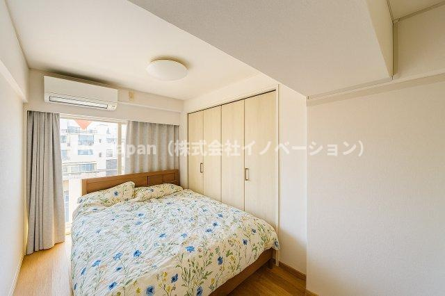 ハイツ西日暮里の洋室|家具のレイアウトも自由自在な洋室は、暮らす人のスタイルに寄り添える柔軟な一部屋。毎日をより快適に、自分らしく過ごせる場所です。