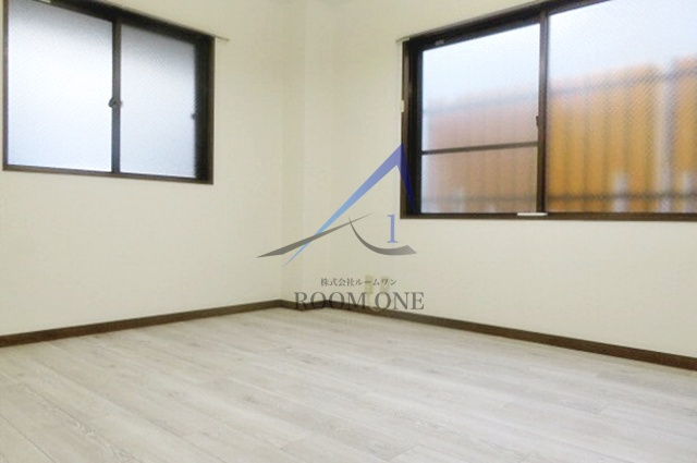 新宿セントラルヴィレッジの居間・リビング|洋室のお部屋です。