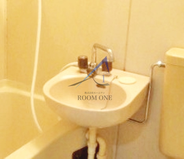 新宿セントラルヴィレッジの洗面所|洗面台です。