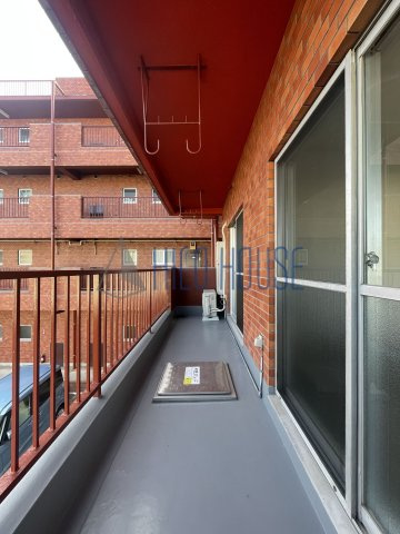 ロワール坂戸のバルコニー