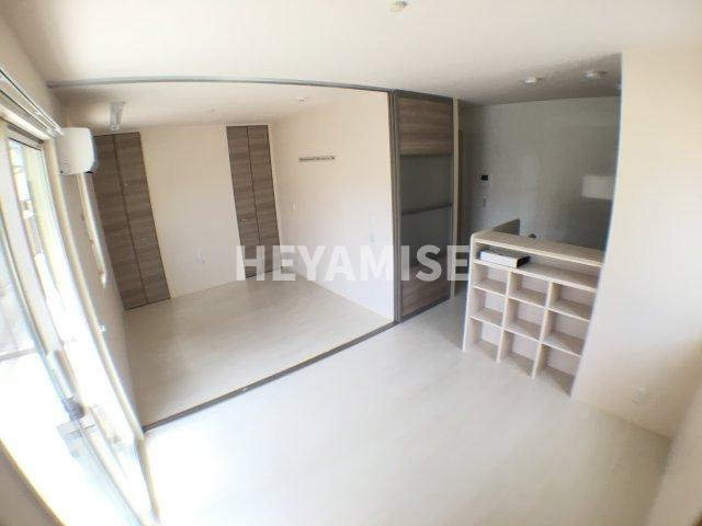 グランドールの居間・リビング