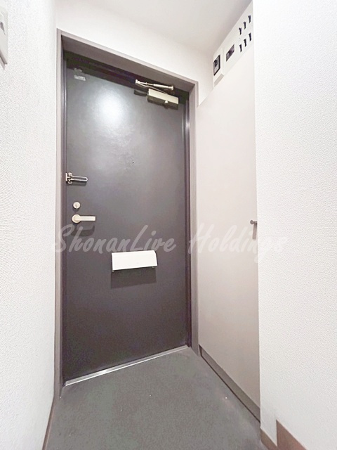 アンソレイユ湘南台の玄関|同施工物件