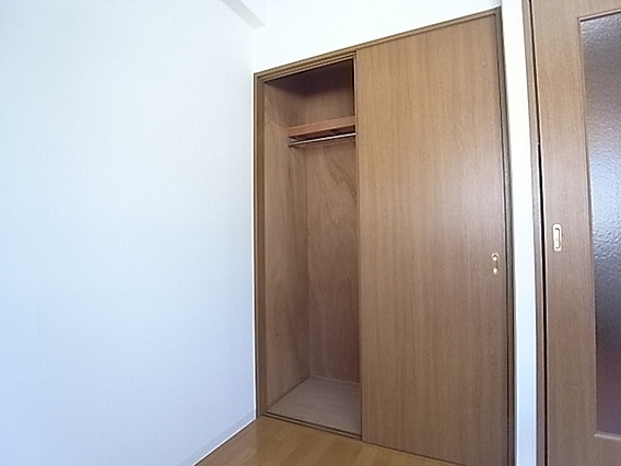 エスポワール三宮の収納