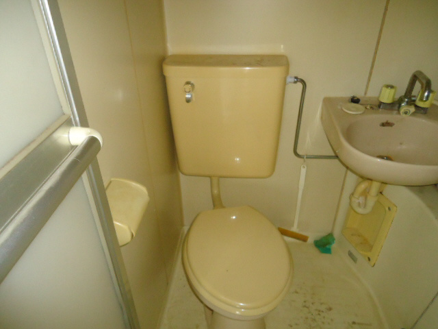 ラムール春日野道のトイレ