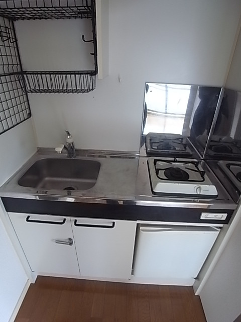 ラムール春日野道のキッチン