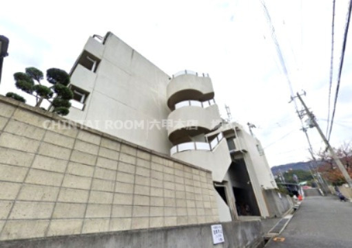 パラッツォ西岡本の外観